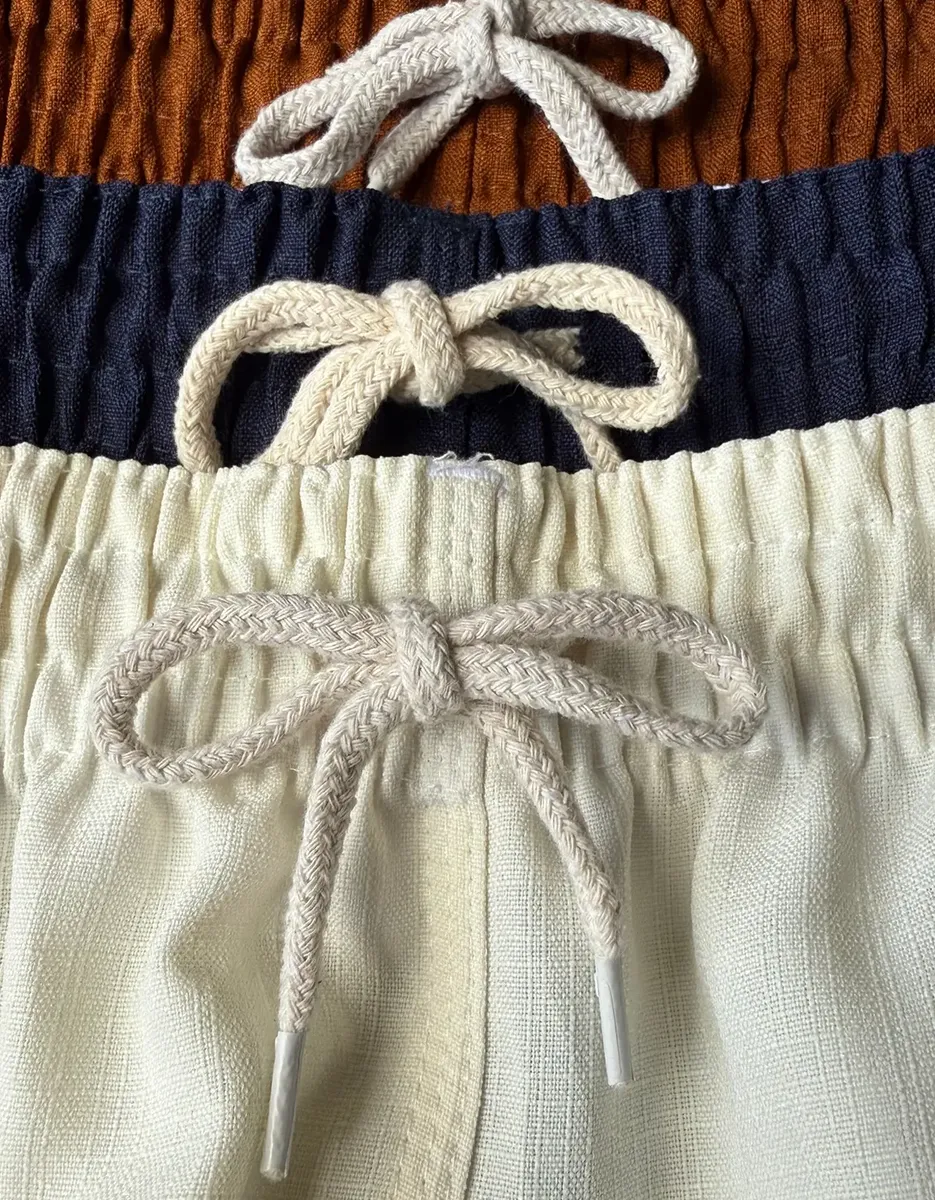 3 SHORTS DE IR ALÍ