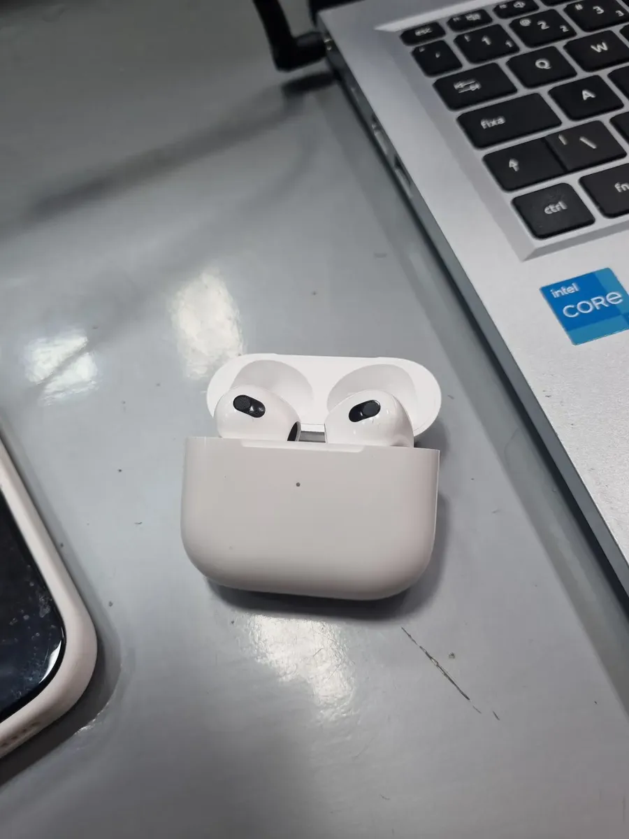 MENOS DE 50 CONTO O FONE