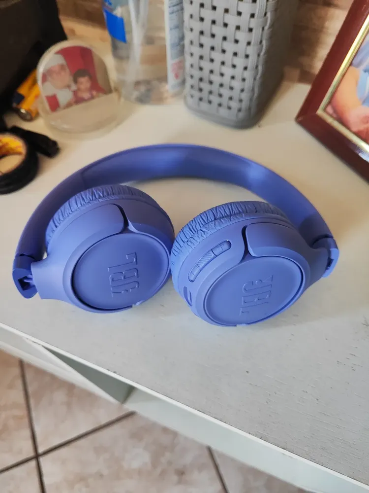 Fone De Ouvido Tune 530BT Sem Fio Com Bluetooth Cor Lilás JBL