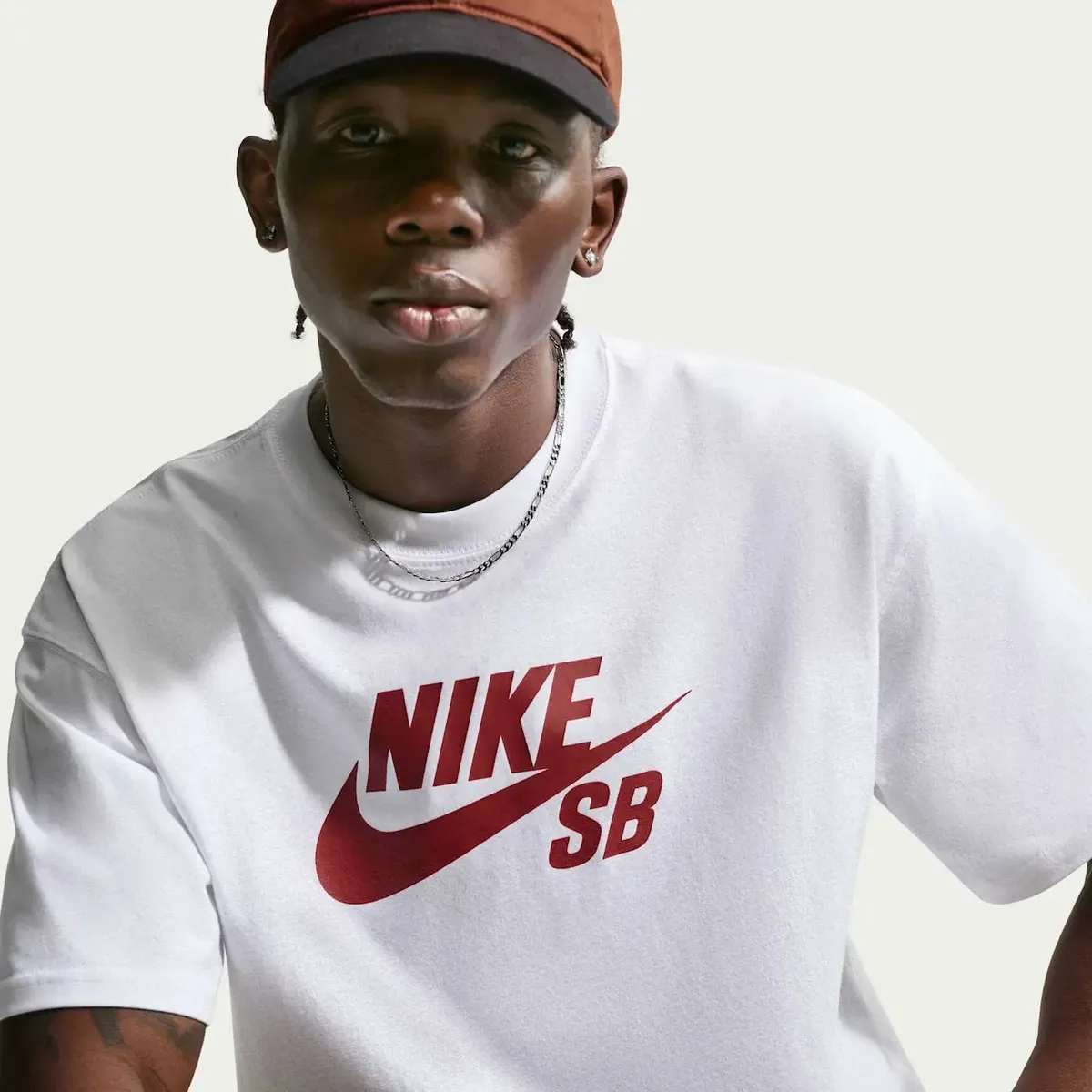 CAMISETA MINIMALISTA DA NIKE