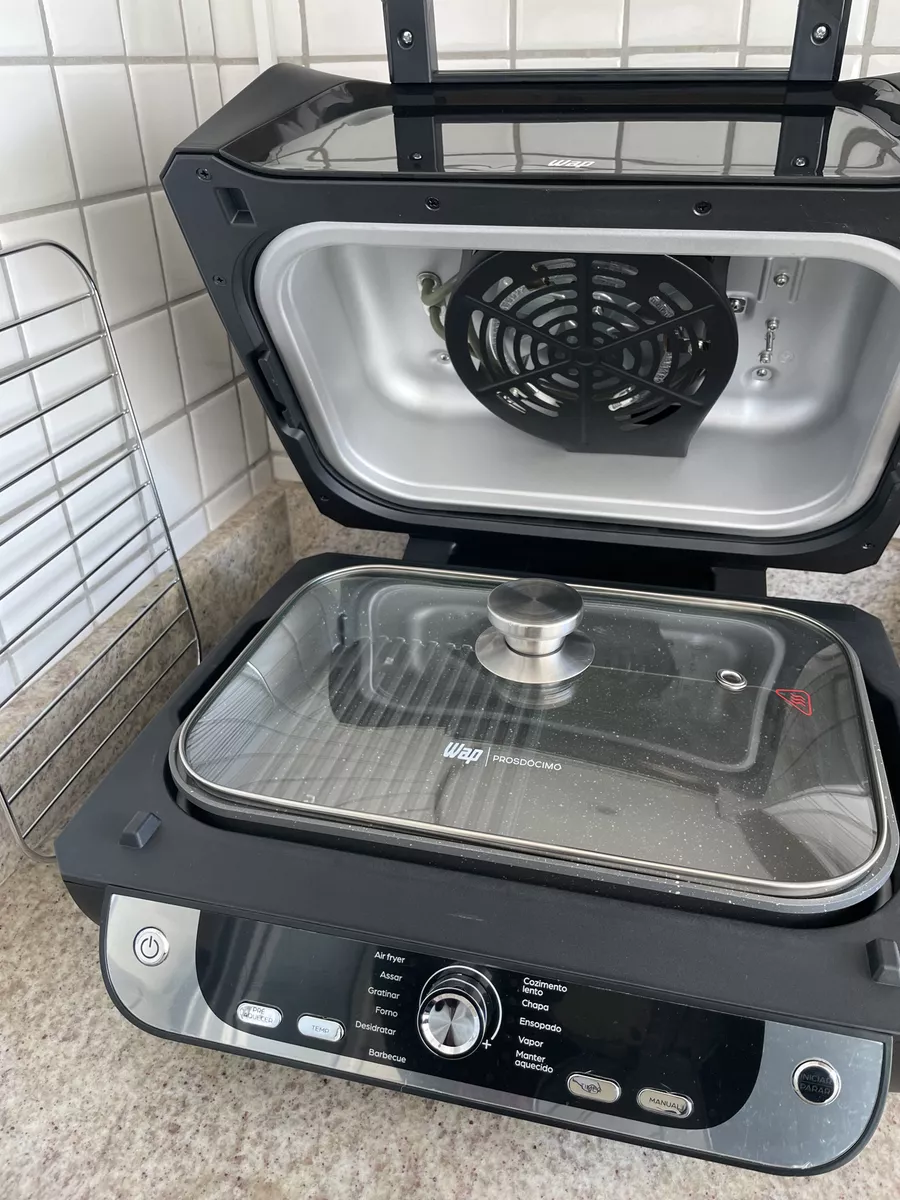 Fritadeira Elétrica Air Fryer WAP Cozinha Barbecue com Painel Digital e 12 Funções Preto e cinza