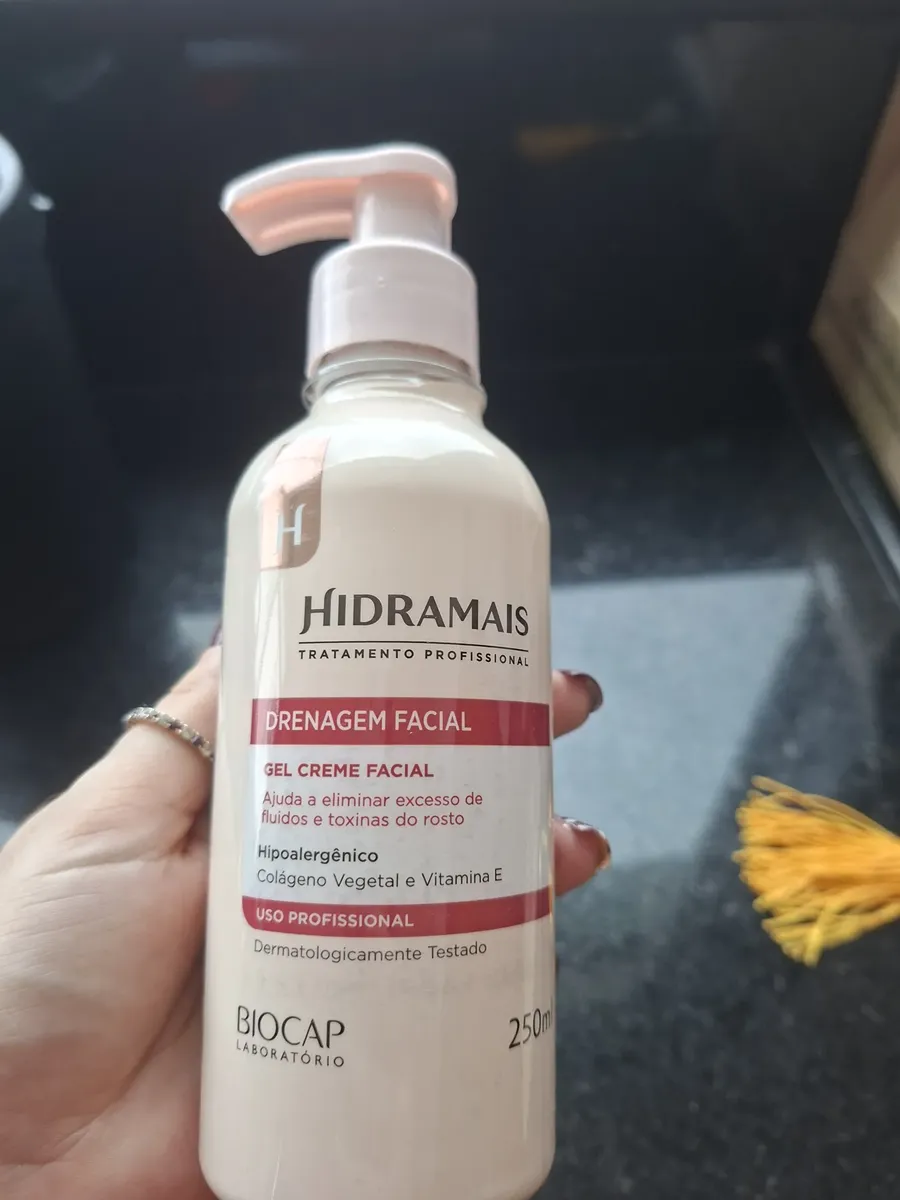 COM VITAMINA E DE "E"XUBERANTE