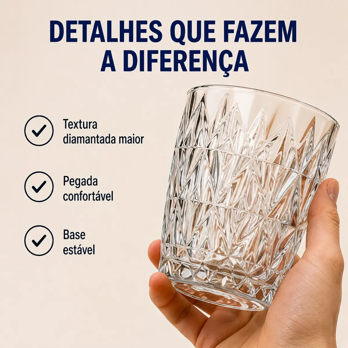 PARE DE SERVIR AS VISITAS COM O COPO DE REQUEIJÃO