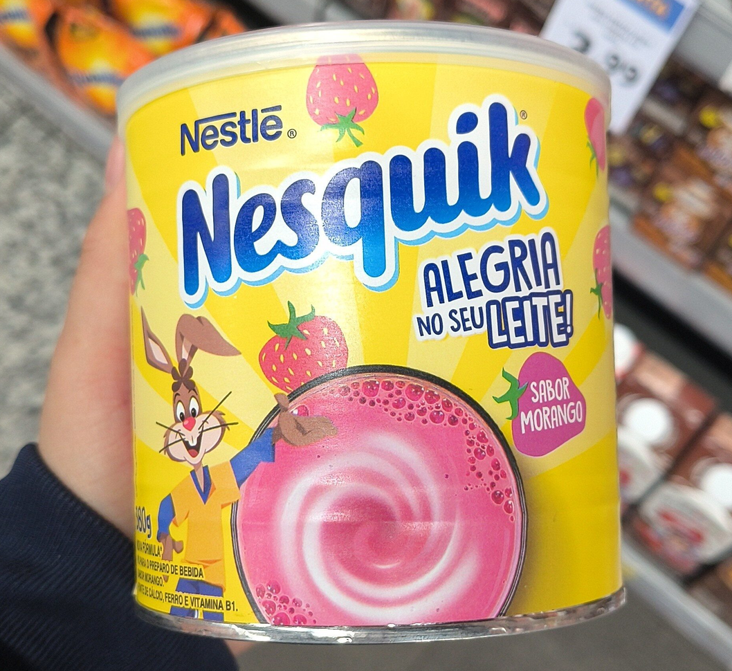 GOSTO DE INFÂNCIA COM CHEIRINHO DE MORANGO