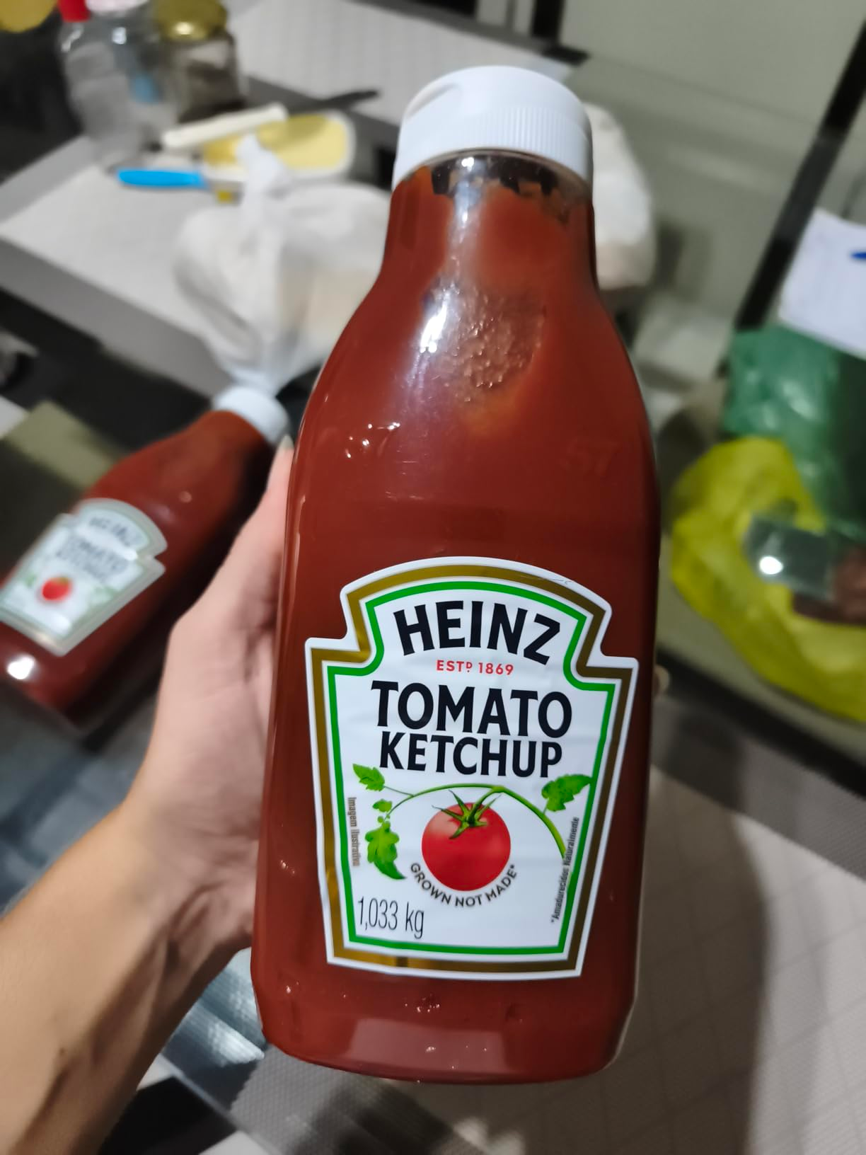 É MUITO KETCHUP