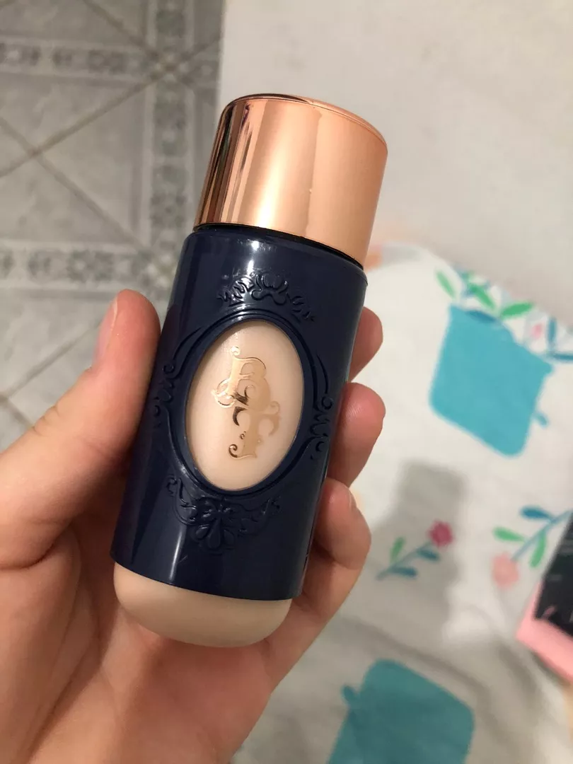 ESSA TEM FÃ-CLUBE 💄