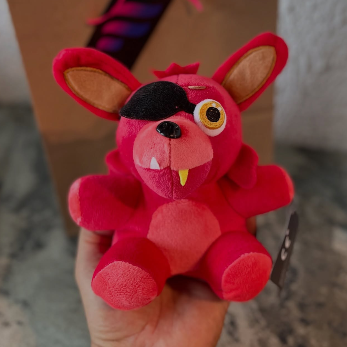 FOXY COMPACTO PRA DEIXAR SUA ESTANTE MAIS ASSUSTADORA