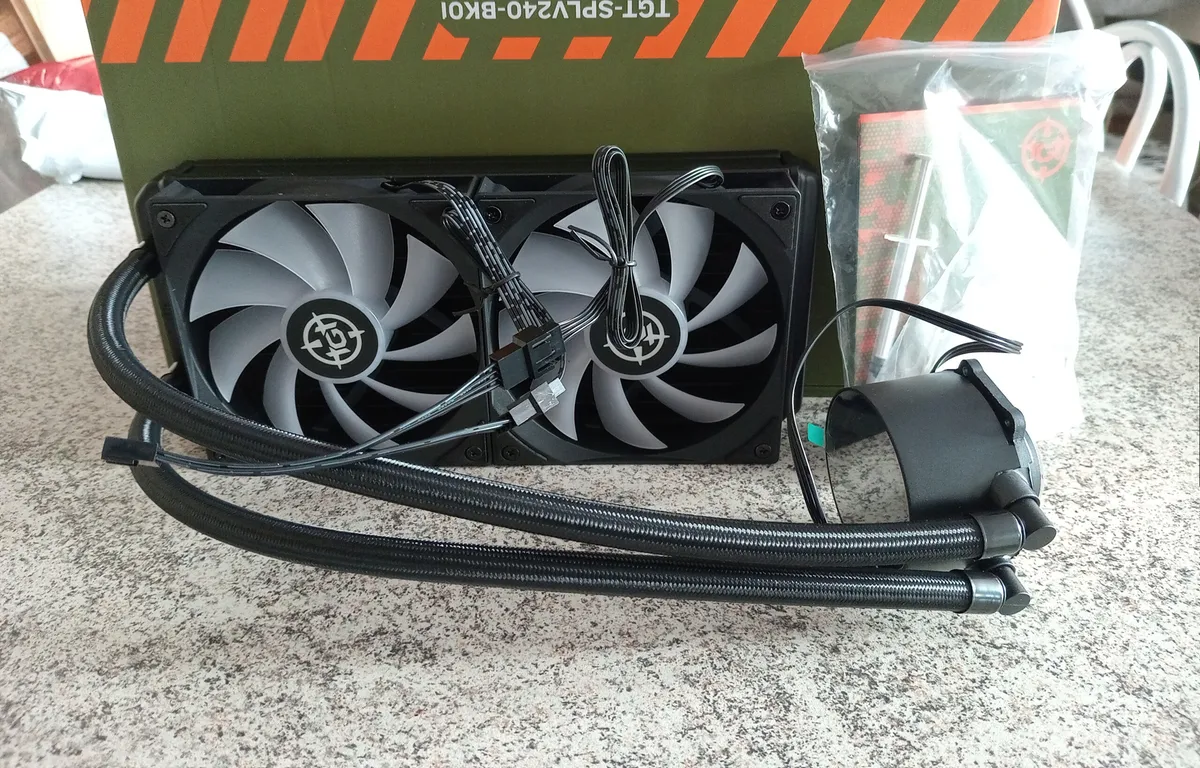 Water Cooler TGT Spartel V2 Preto Rainbow 240mm com TDP 260W
