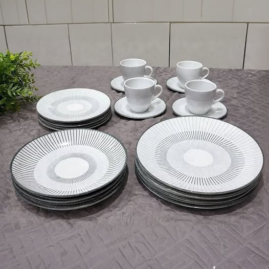 ELEGÂNCIA EM CADA REFEIÇÃO