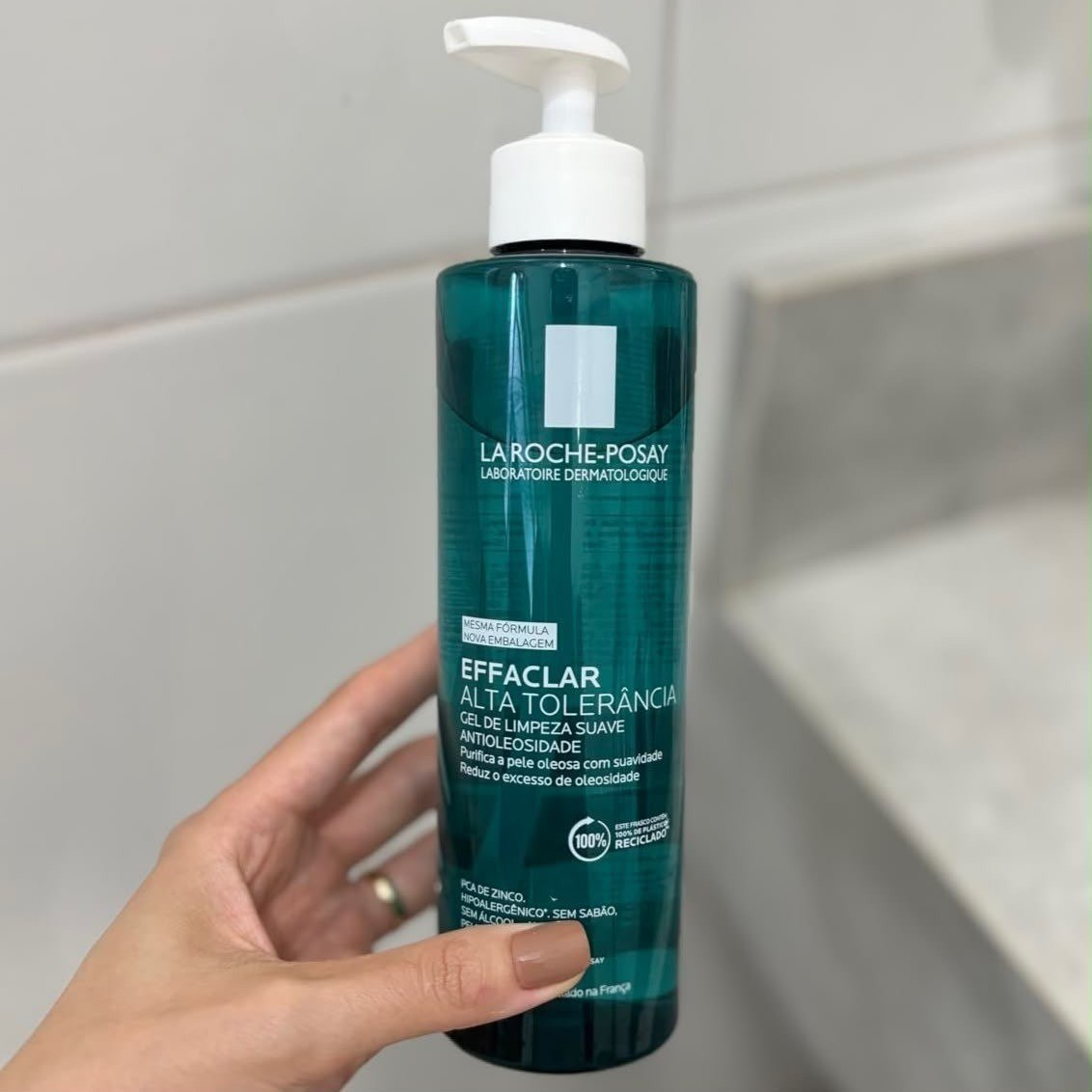 EFFACLAR É REFERÊNCIA 💙