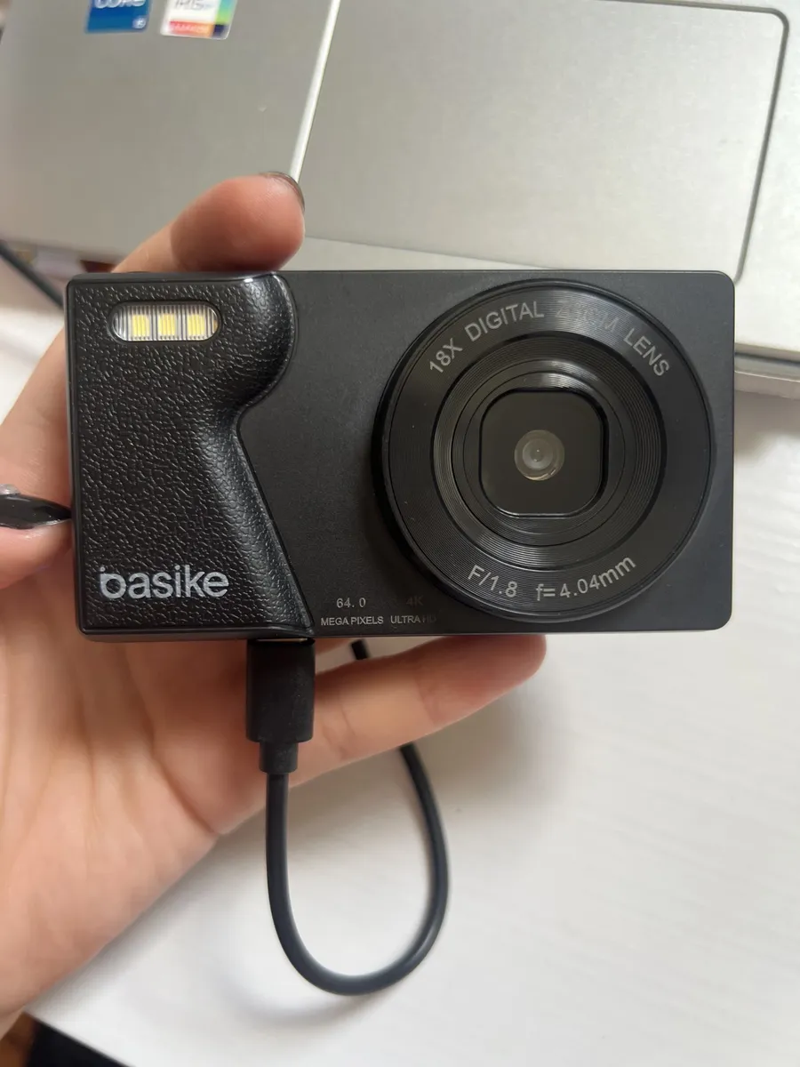 NÃO DEPENDA SÓ DE CELULAR PRA TIRAR FOTOS
