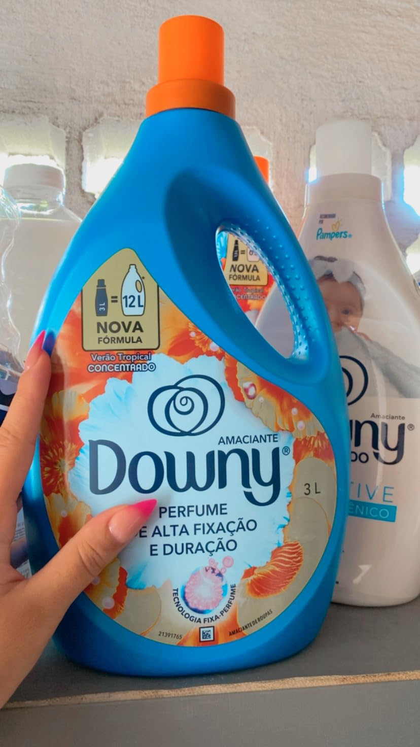 Downy Verão Tropical Amaciante Líquido Concentrado 3L (Rende 12L)