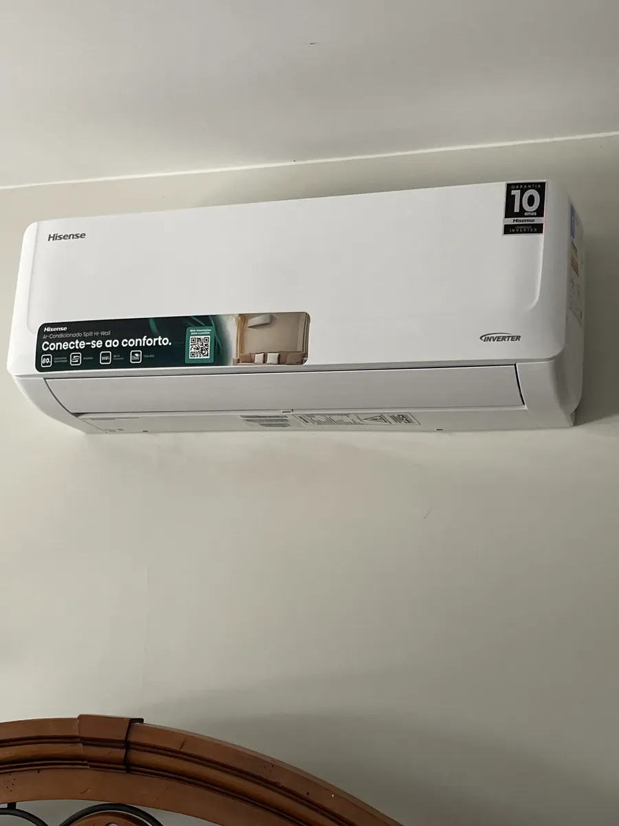 Ar Condicionado Split Hi Wall Inverter Hisense Wi-fi 12000 B Cor Branco