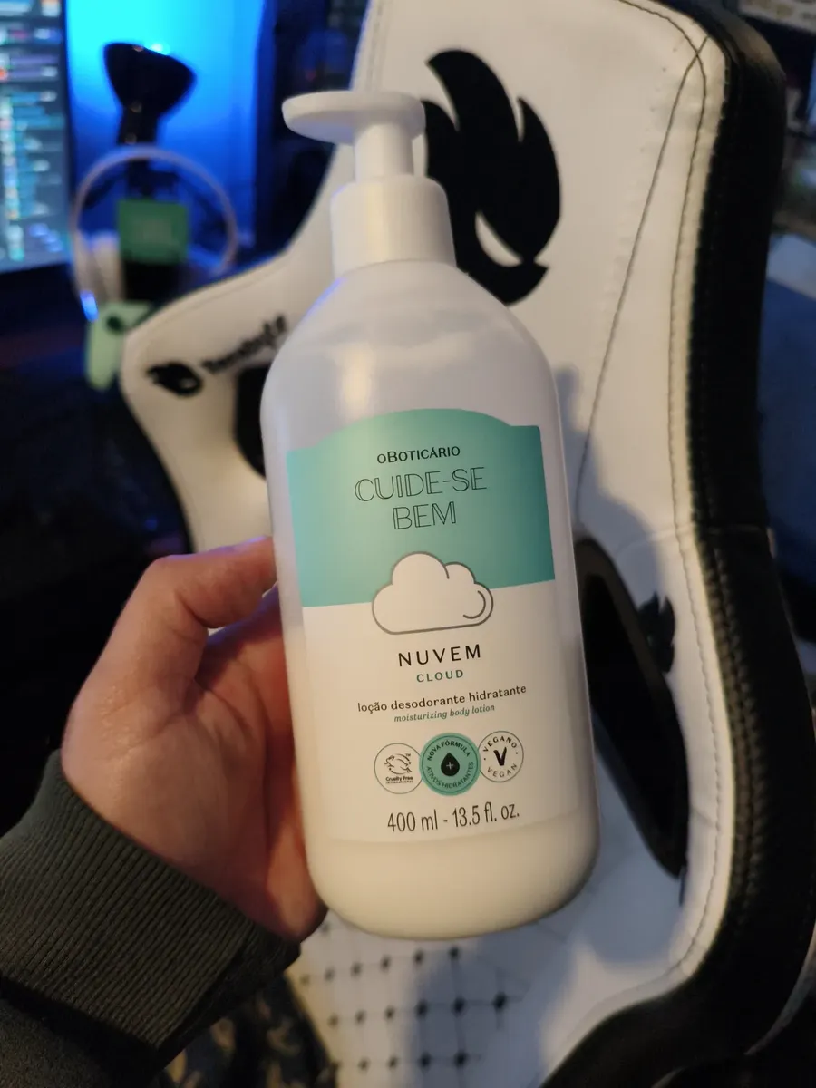 Kit Cuide-se Bem Nuvem: Loção Corporal 400ml + Refil