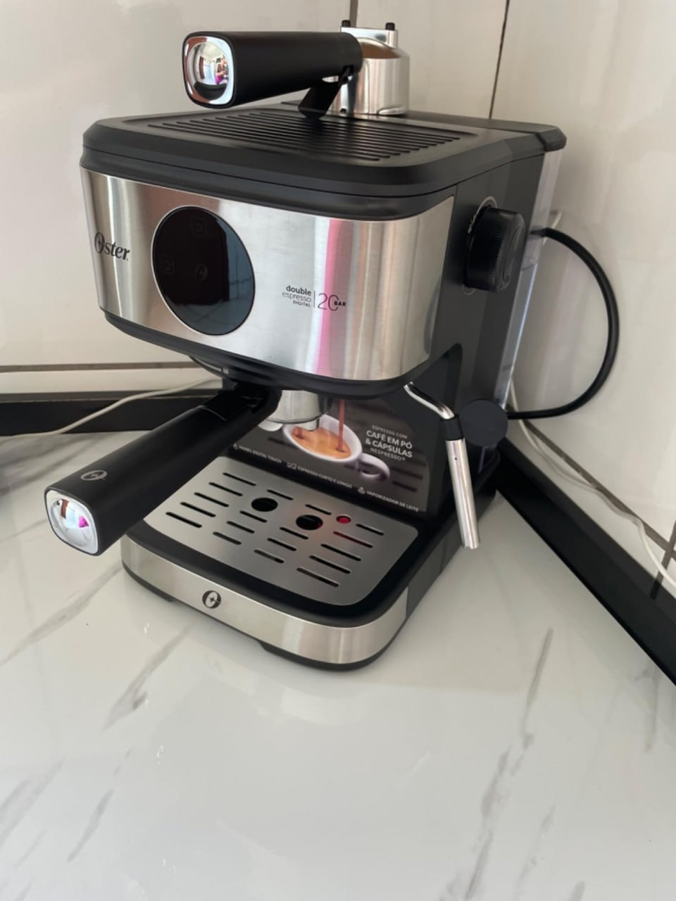 Cafeteira Espresso Oster OCAF900, 220V | DIGITAL