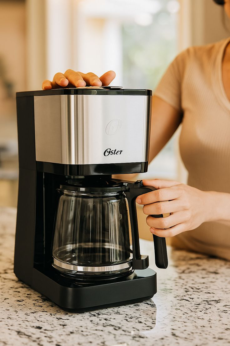 Cafeteira Eletrica De 30 Xicaras Oster OCAF600 1,2 Litros Cor Cinza-escuro