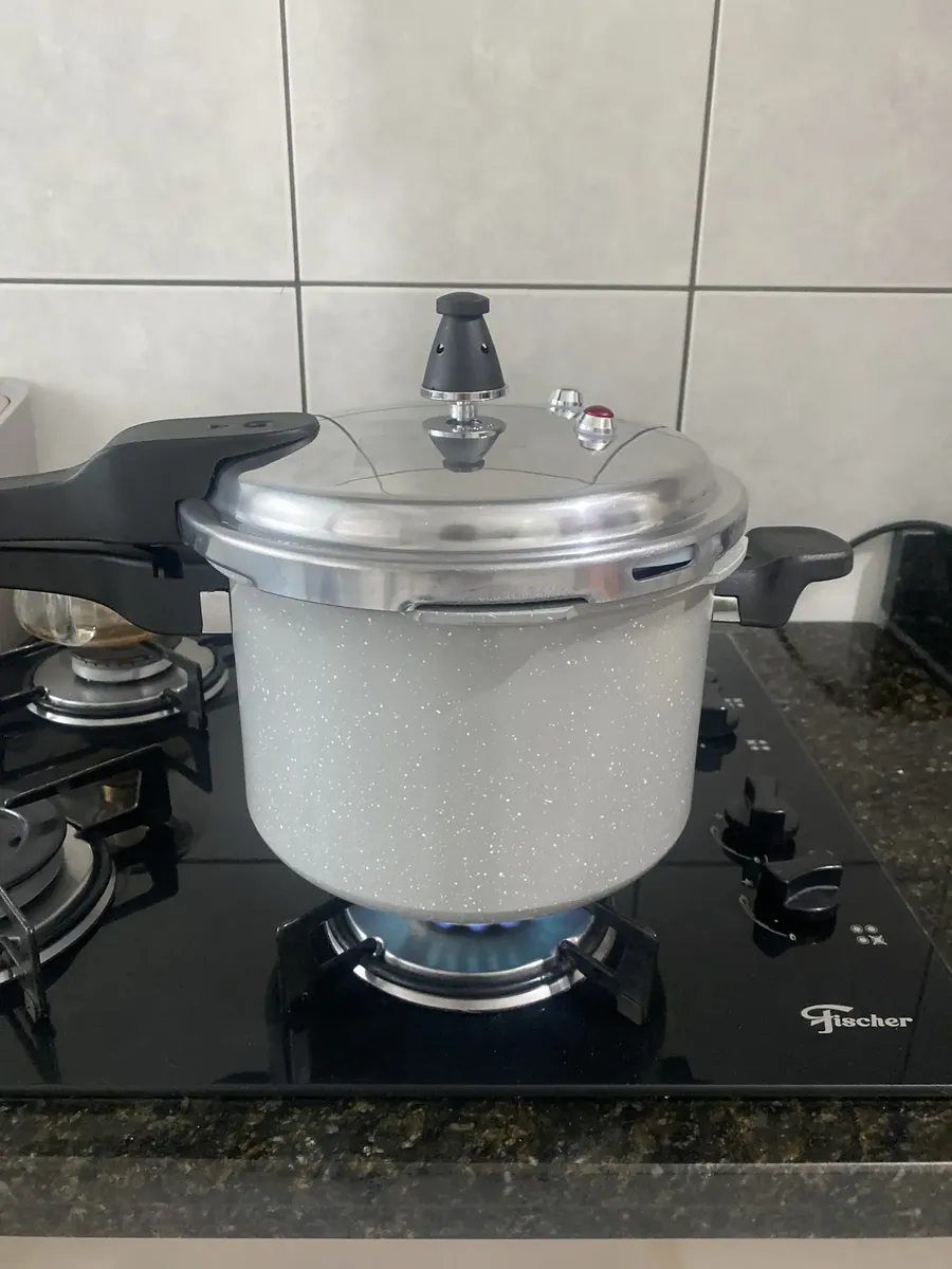 Panela Pressão Fechamento Externo Indução 4,2l Brinox Cor Gris