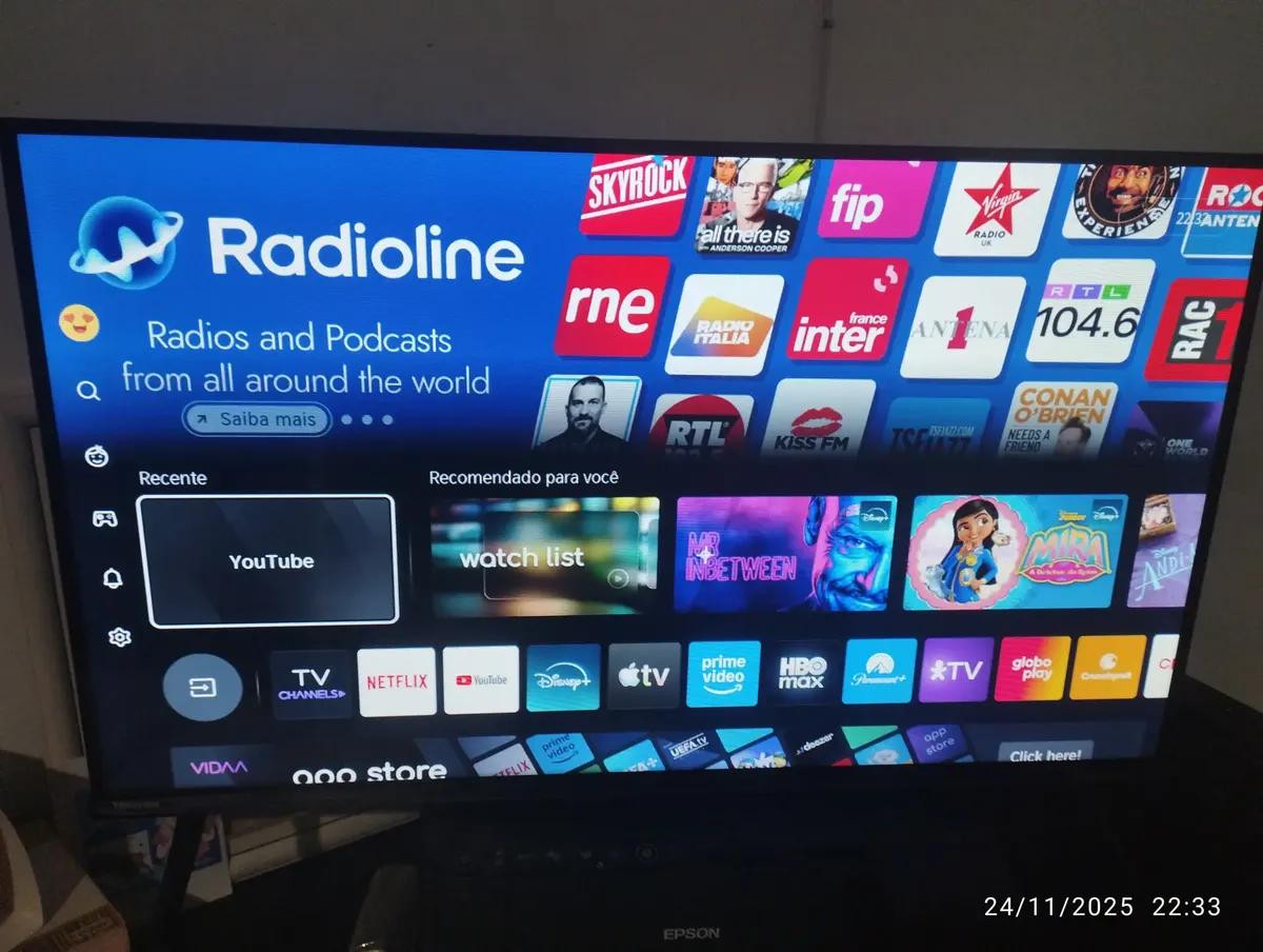 Hisense Smart TV HD 32 Polegadas 32A4NV com HDR10, DTS Virtual X, Compatibilidade Alexa e Google Home