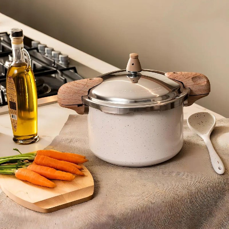 Panela De Pressão Brinox Vanilla 5,4l Indução Ceramic Life C Creme