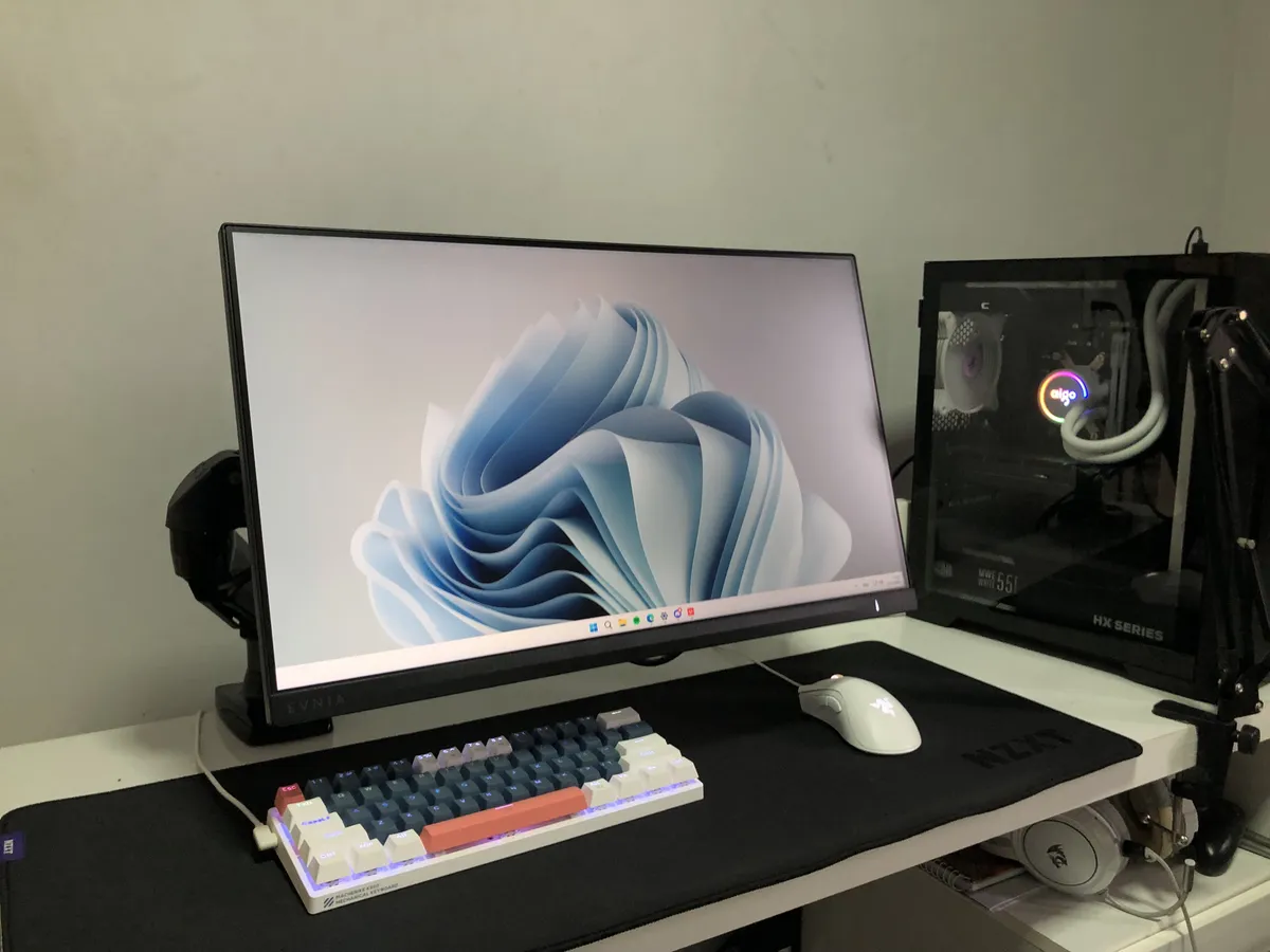Monitor Gamer Philips 24 Evnia 24m2n3200l Ips 180hz 0,5ms Cor Preto