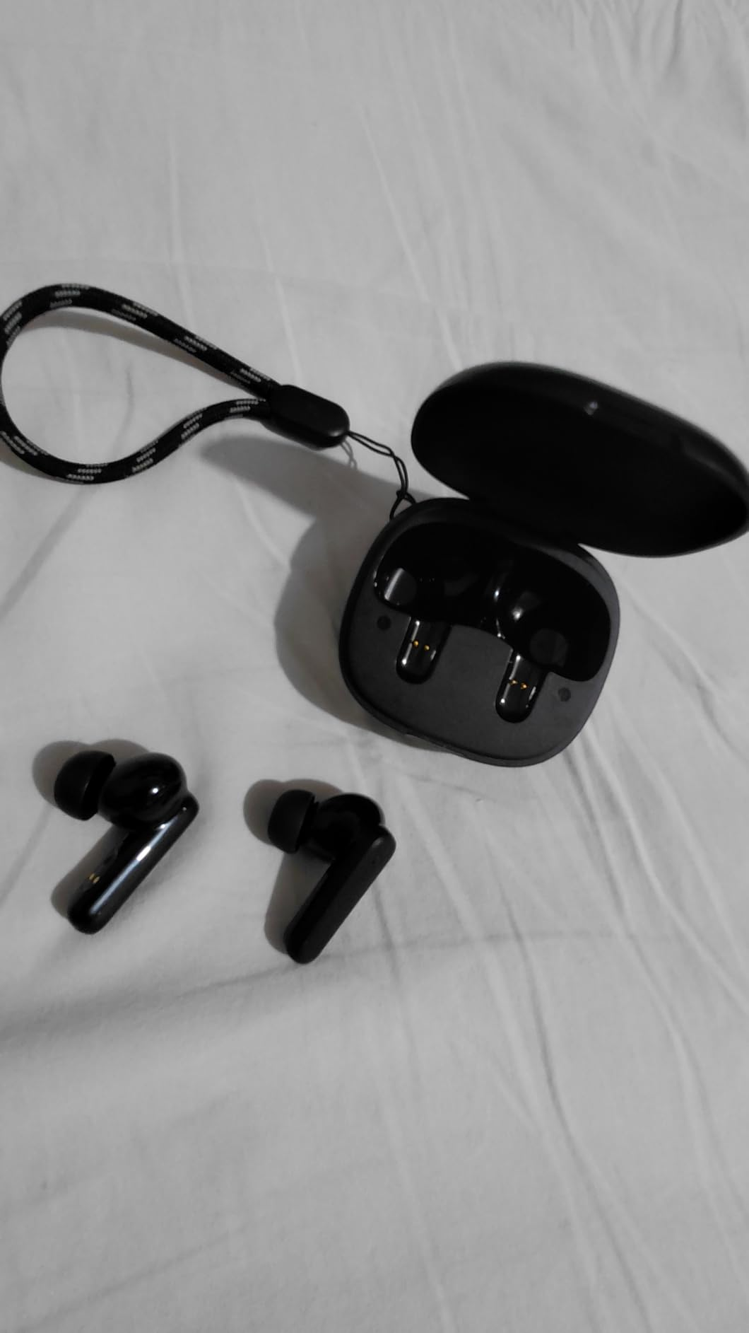 soundcore R50i da Anker, Fone de Ouvido Bluetooth 5.3, Graves Potentes, Drivers de 10mm, 30H de Reprodução, Resistência à Água, 2 Mics IA, Personalização de Som via App, Fone sem fio tws, Preto