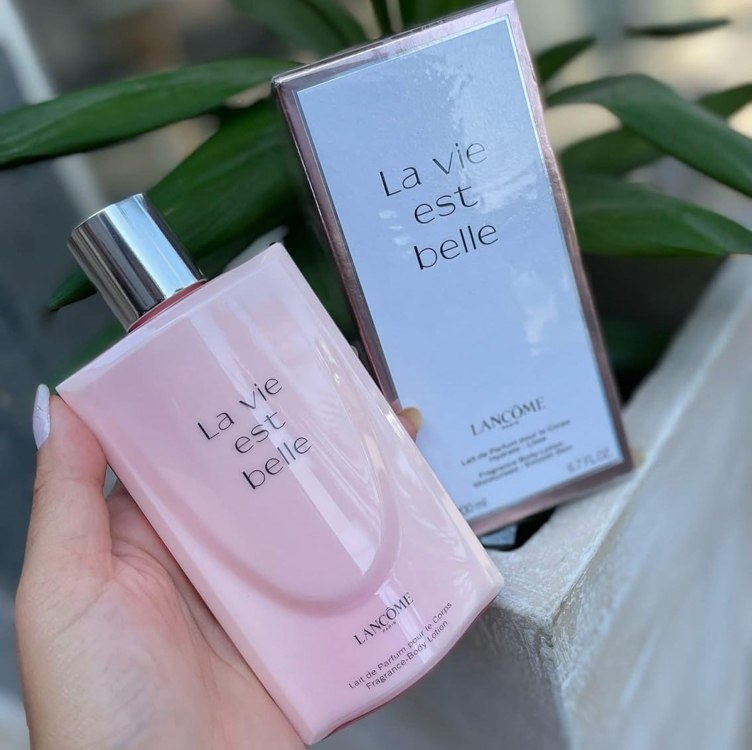 Loção Corporal La Vie Est Belle Lait Corps Lancôme 200 ml