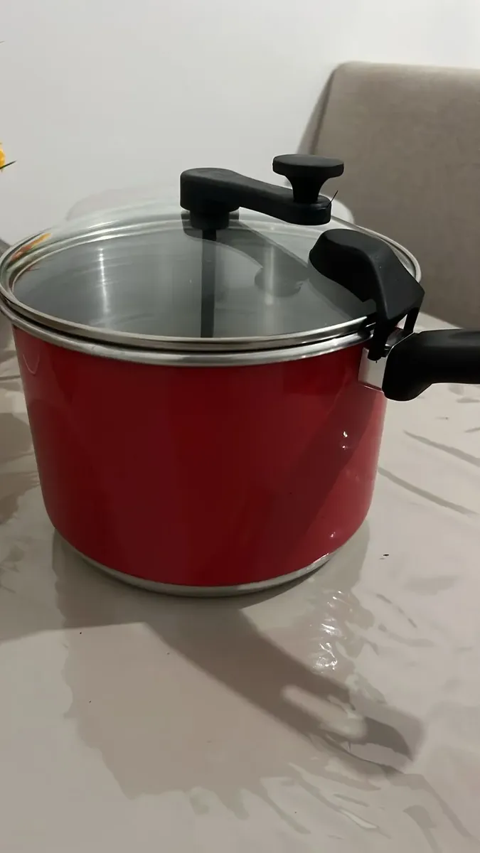 Panela Pipoca Pipoqueira N°20 Preto Liso Com Tampa De Vidro Cor Vermelho