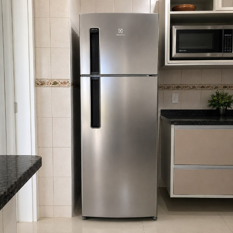 Electrolux Geladeira Electrolux Frost Free 320L Duplex Inox Look (TF38S) 127V