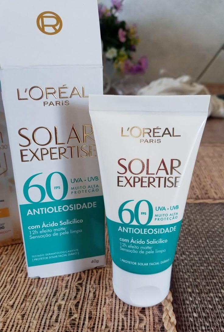 L'Oréal Paris Protetor Facial Solar Expertise Antioleosidade FPS 60, 40g | com Ácido Salicílico, possui Efeito Matte e Controle de Oleosidade por 12h.