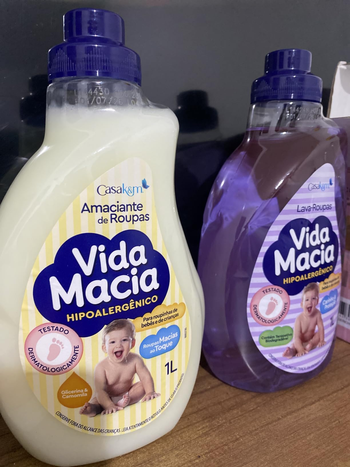 Kit Vida Macia (Lava Roupas e Amaciante - Glicerina e Camomila) 2 x 1L