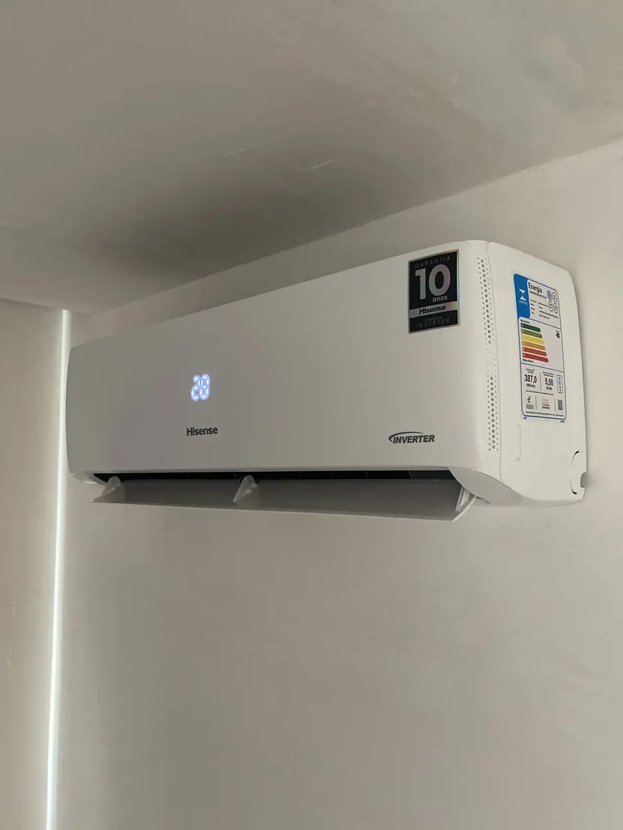 Ar Condicionado HW Inverter Hisense Eco Plus 9.000 Btus Frio R-32