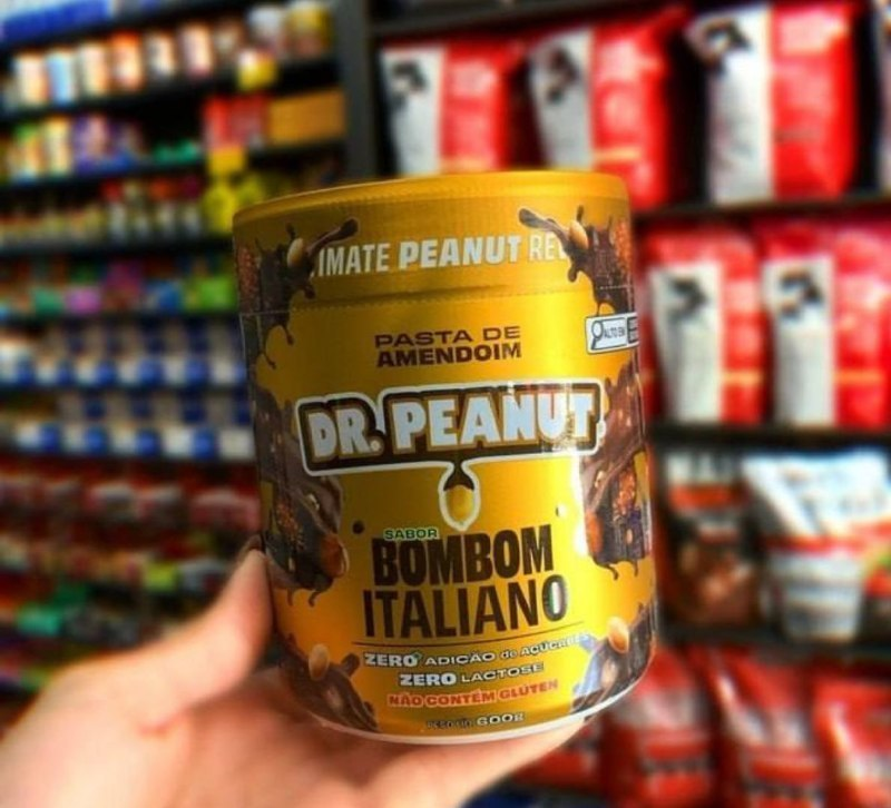 Pasta de Amendoim Dr. Peanut Gourmet com Whey Protein Sabor Bombom Italiano 600g