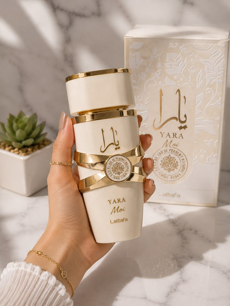 Perfume Yara Moi Lattafa Feminino 100ml Edp